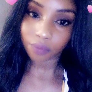 Meet your Posher, Sandy